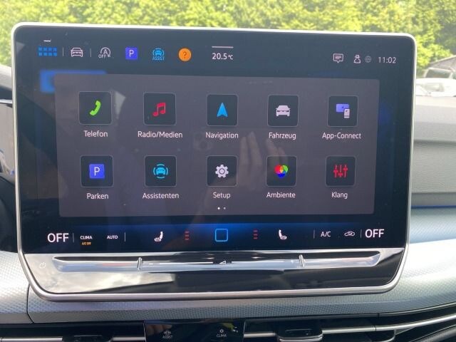 Volkswagen Golf 1.5 eTSI DSG Golf VIII