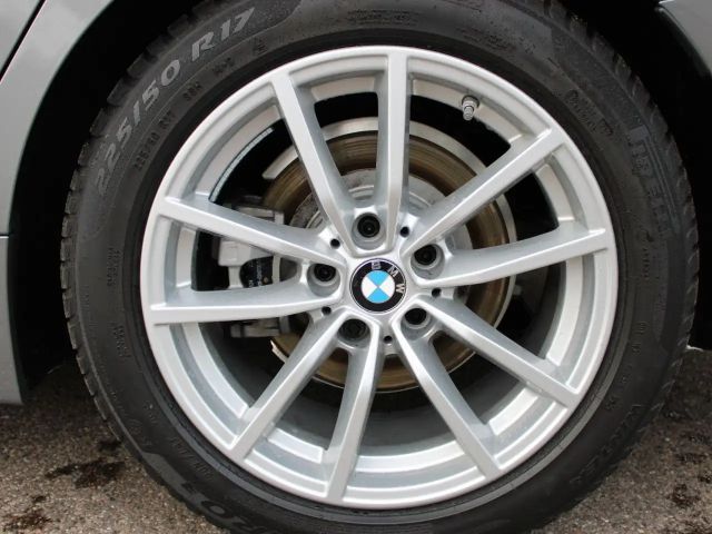 BMW 320 320d M-Sport Touring xDrive