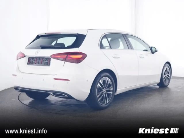 Mercedes-Benz A 180 Hatchback Progressive