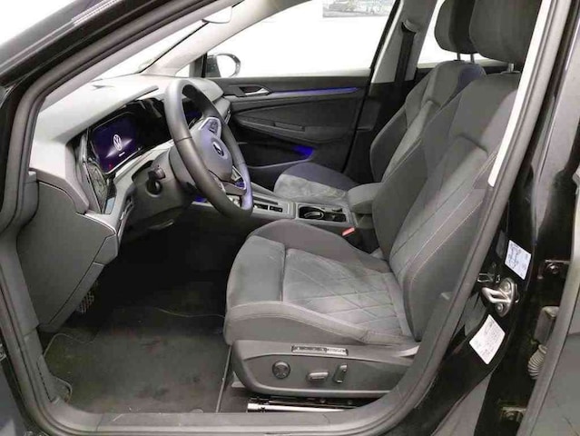 Volkswagen Golf 1.5 eTSI DSG Golf VIII Style