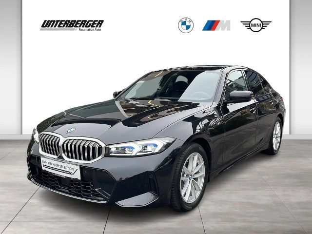 BMW 320 320d M-Sport Sedan xDrive