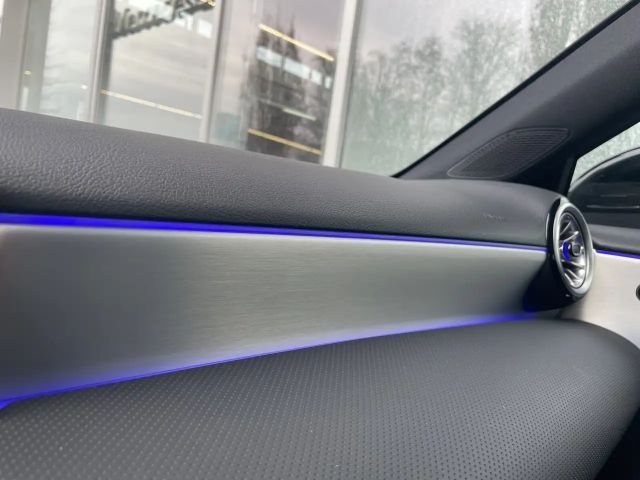 Mercedes-Benz A 200 AMG Line