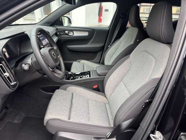 Volvo XC40 Dark Plus