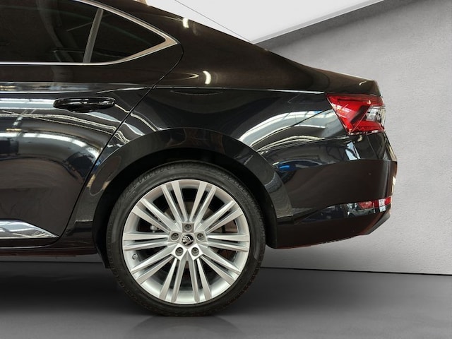 Skoda Superb 2.0 TSI Style Style