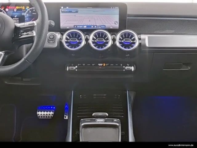 Mercedes-Benz GLB 180 AMG Line