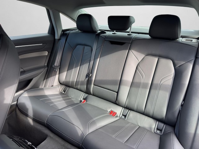 Audi A6 S-Tronic Sedan