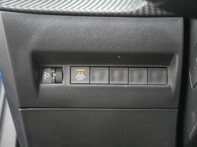 Peugeot E-2008 Allure Pack