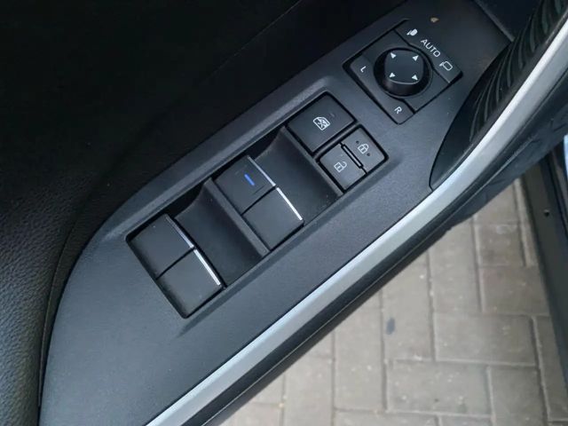 Toyota RAV4 4x2 Hybride Team D