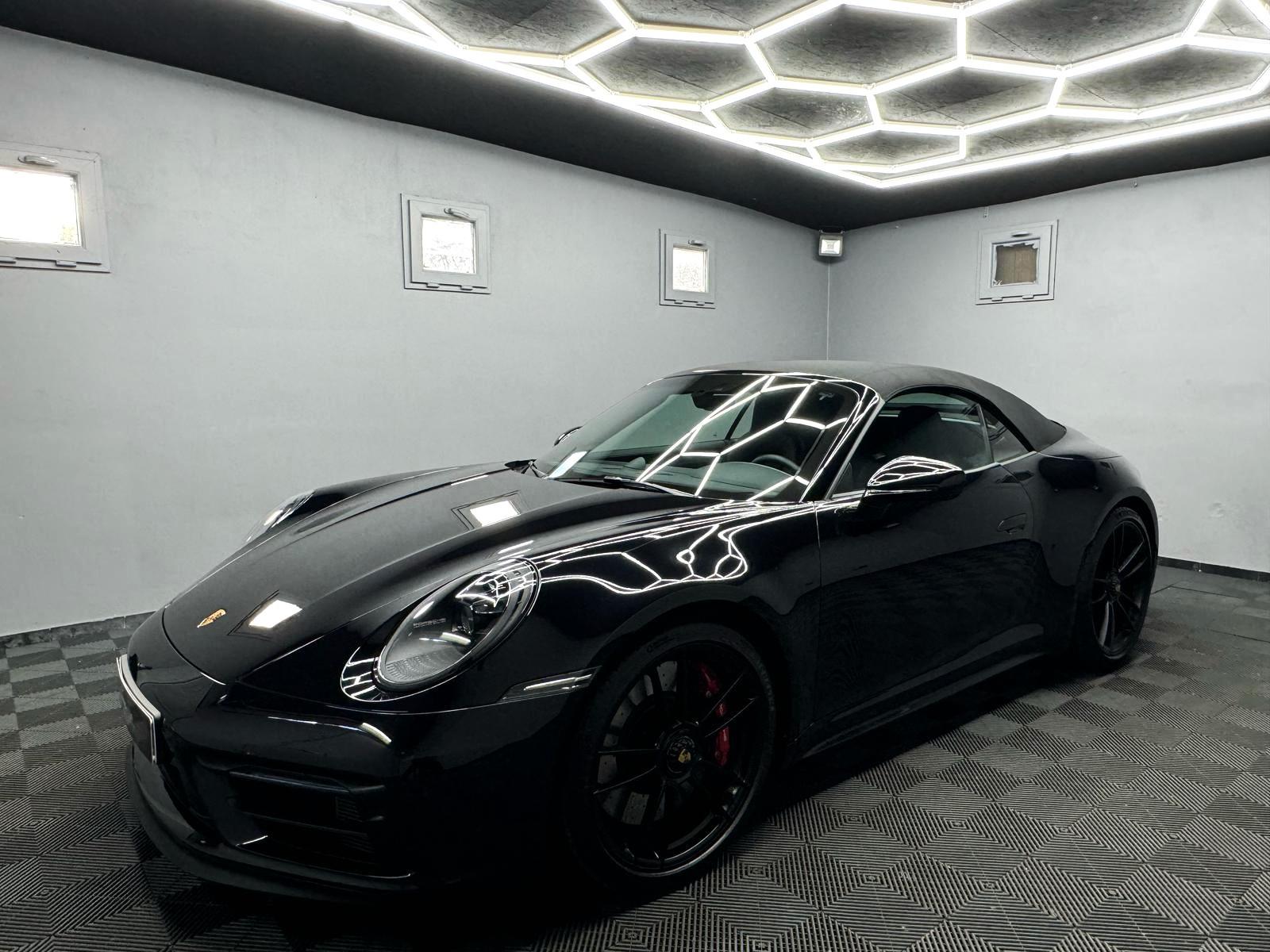 Porsche 911 4 992 Cabriolet Carrera GTS