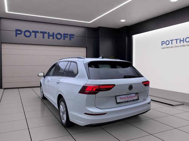 Volkswagen Golf 1.5 eTSI DSG Life Variant