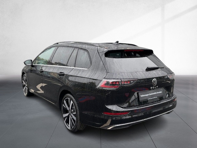 Volkswagen Golf DSG Golf VIII Style Variant