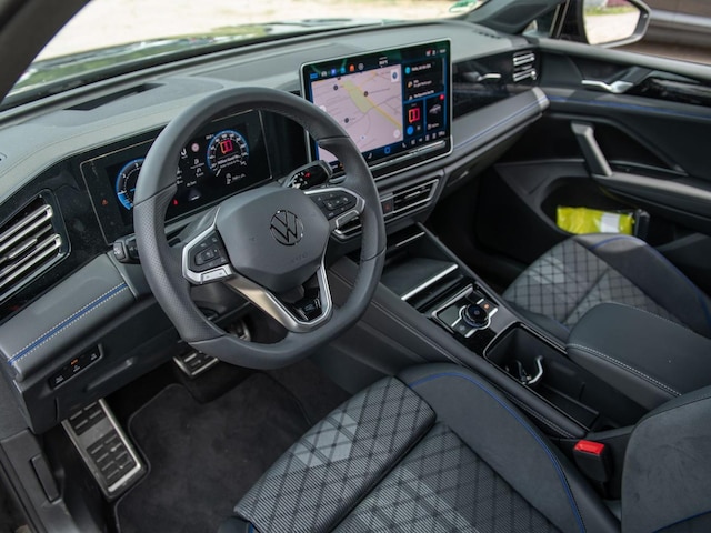 Volkswagen Tiguan 4Motion DSG IQ.Drive R-Line