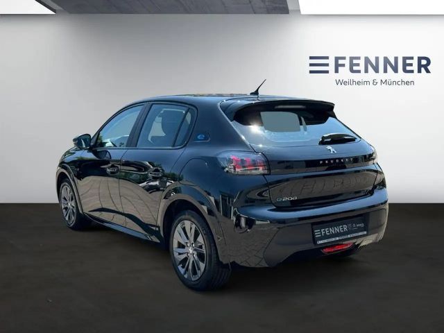 Peugeot E-208 Active Pack