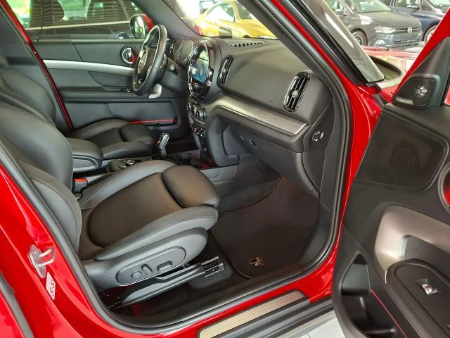 MINI Cooper Countryman Aut. Navi PanoDach E-Sitze-Leder HuD Yours Trim