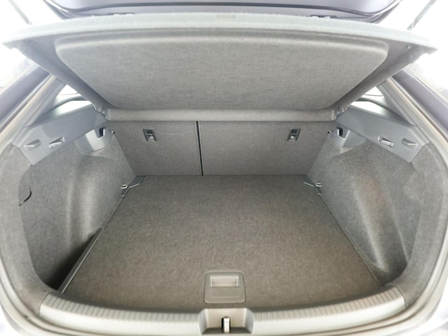 Volkswagen Taigo 1.0 TSI R-Line