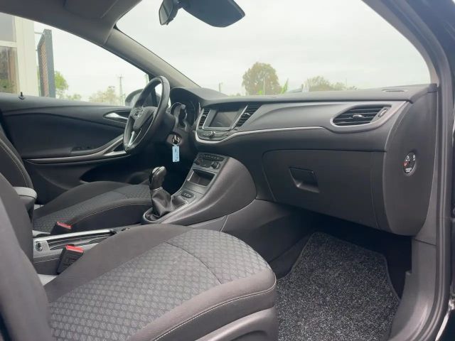 Opel Astra 1.2 Turbo Sports Tourer Turbo