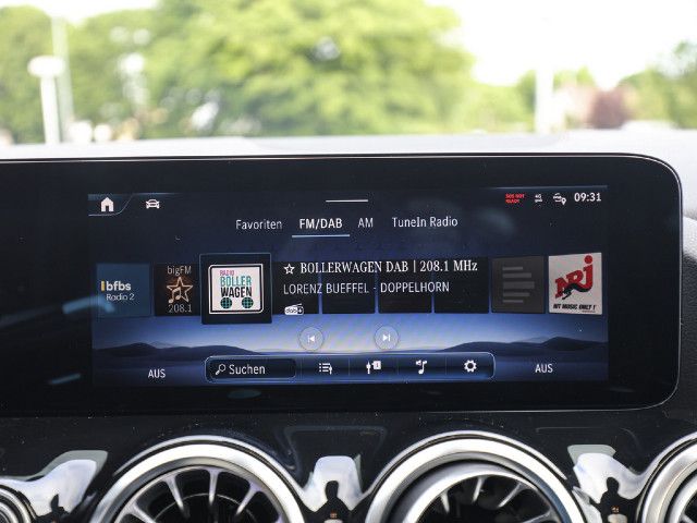 Mercedes-Benz GLA 180 