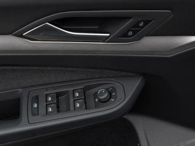 Volkswagen Golf 1.5 TSI Golf VIII Life