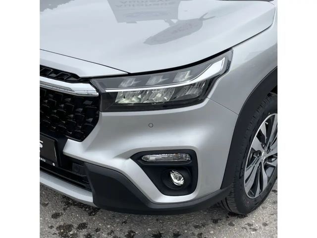 Suzuki S-Cross Flash Hybrid