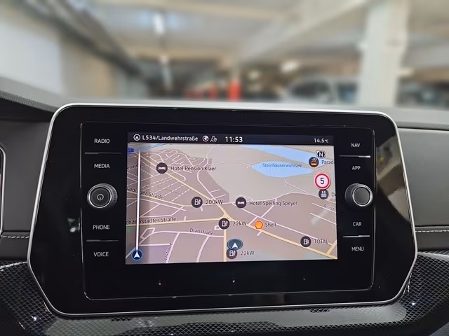 Volkswagen T-Cross IQ.Drive R-Line