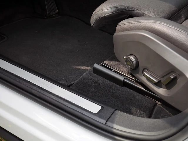 Volvo XC60 AWD Dark Recharge T8 Ultra