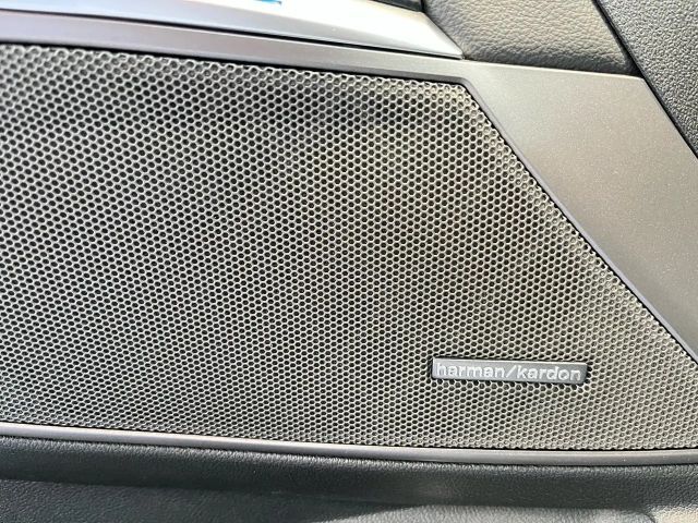 BMW 330 330e M-Sport Touring xDrive