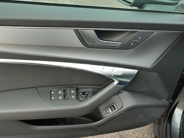 Audi A6 55 TFSI Avant Quattro S-Tronic