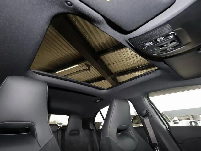 Mercedes-Benz A 200 AMG Line