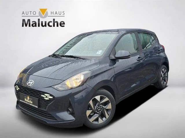 Hyundai i10 1.0 2WD Trend