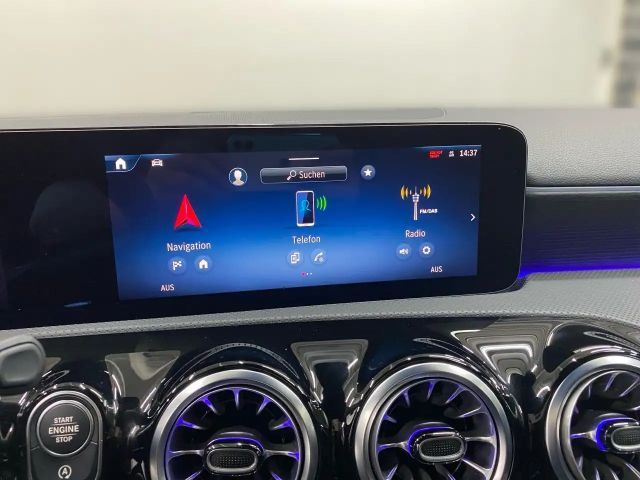 Mercedes-Benz A 200 AMG Line