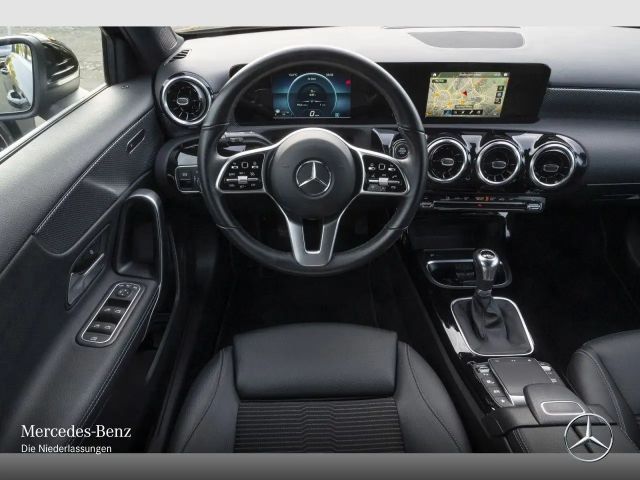 Mercedes-Benz A 180 Progressive