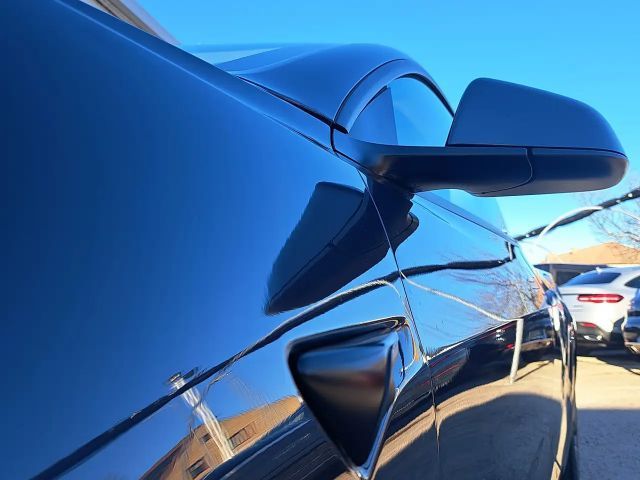 Tesla Model 3 AWD Long Range