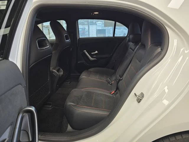 Mercedes-Benz A 250 AMG Line