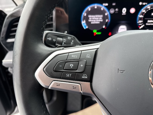 Volkswagen Passat 1.5 eTSI Business DSG