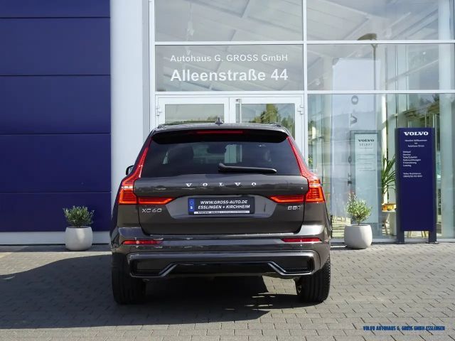 Volvo XC60 AWD Geartronic R-Design