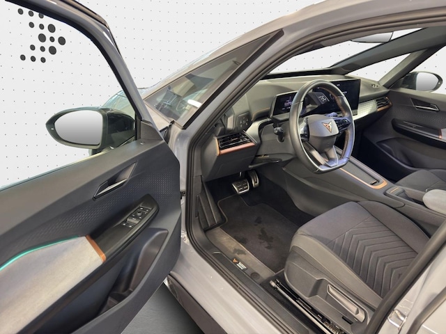 Cupra Born Born *WÄRMEPUMPE*Navi*Kamera*Keyless*19ZOLL*LED*ACC*62 kWh*