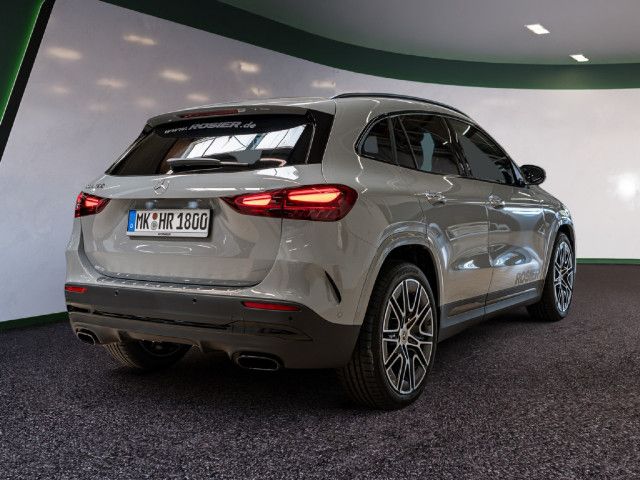 Mercedes-Benz GLA 180 