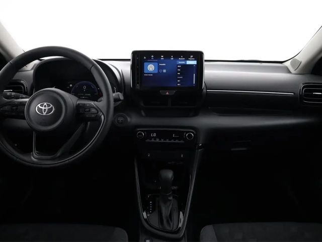 Toyota Yaris Active
