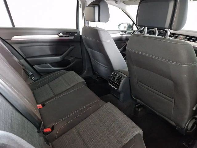 Volkswagen Passat Business Variant