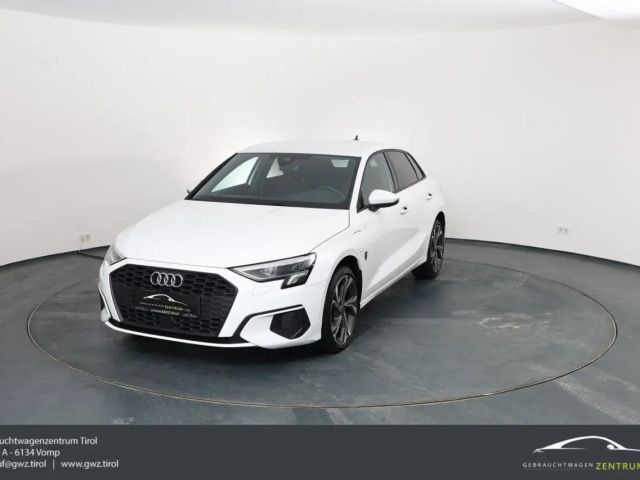 Audi A3 40 TFSI Hybride Sedan