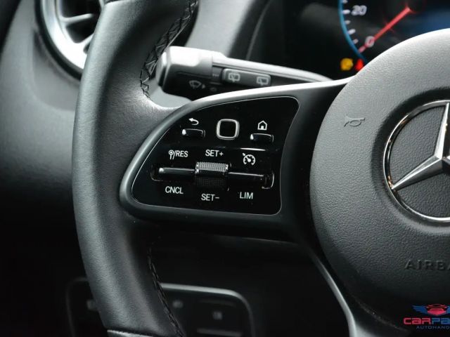 Mercedes-Benz GLB 200 4MATIC