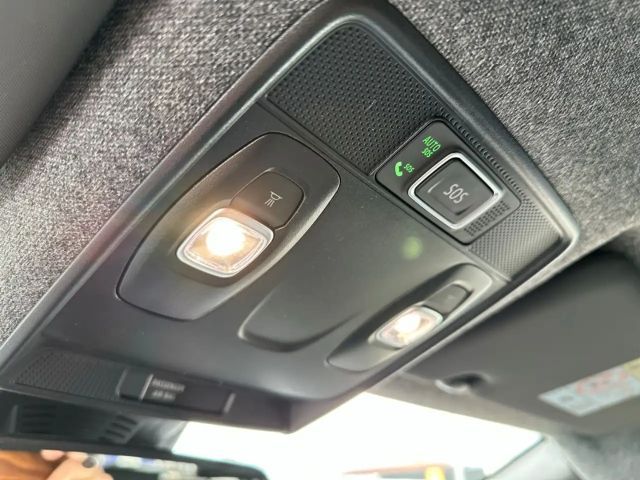 Renault Captur EDC Hybrid Techno