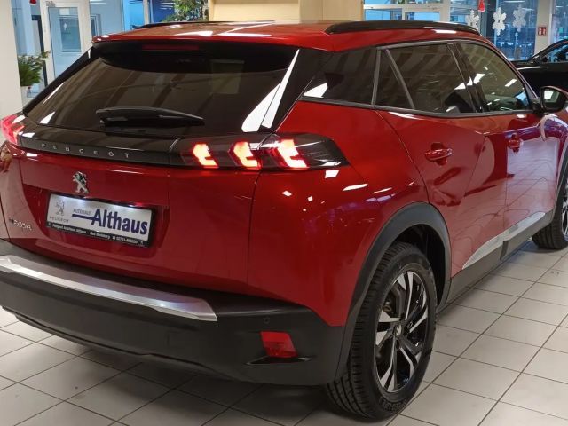 Peugeot E-2008 Allure Pack