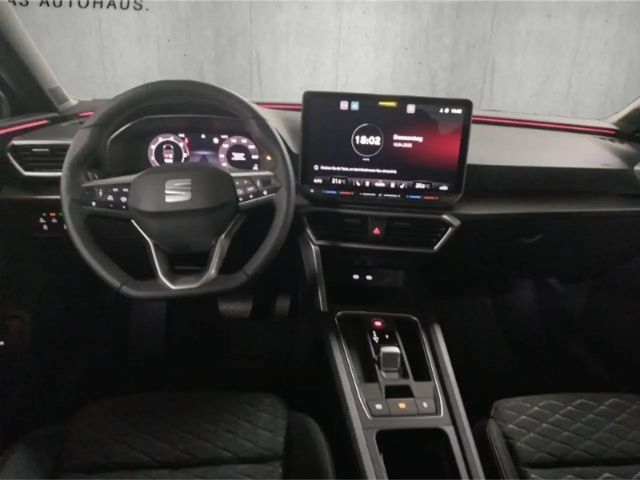 Seat Leon 2.0 TDI Black FR-lijn Sportstourer