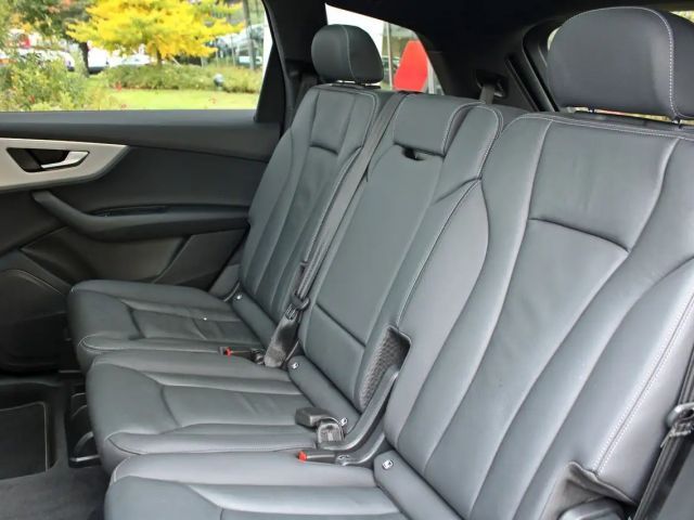 Audi Q7 55 TFSI Quattro S-Line