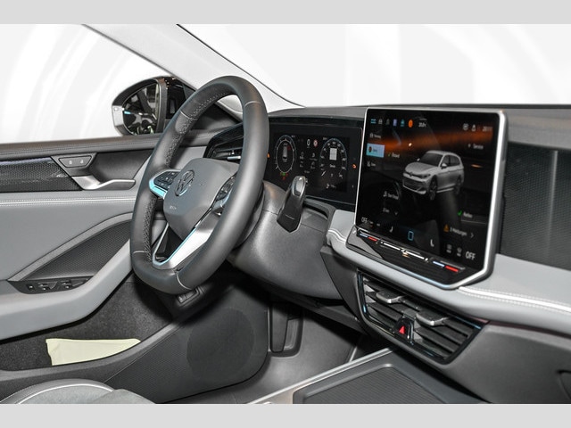 Volkswagen Passat 1.5 eTSI Business DSG