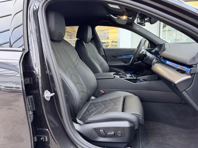 BMW 520 520d M-Sport Touring