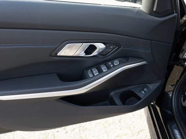 BMW 330 330d M-Sport Sedan xDrive