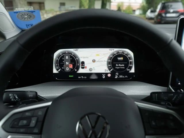 Volkswagen Golf DSG Golf VIII Style