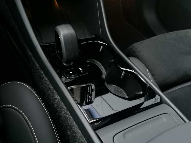 Volvo EX40 AWD Twin motor Ultra